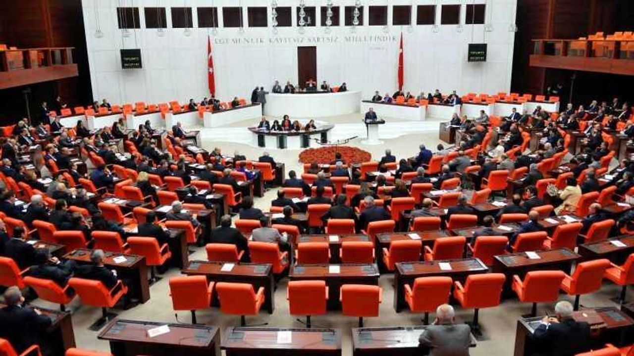 AKP kurmaylarından iddia: Milli mutabakat hükümeti kurulabilir