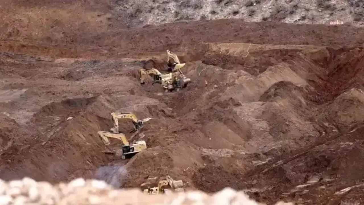 İliç’te yaşanan facia sadece bir maden kazası değildir! İnsan sağlığı uzun vadeli bir belirsizliğe sürüklendi! Yabancı maden şirketlerine imtiyaza son