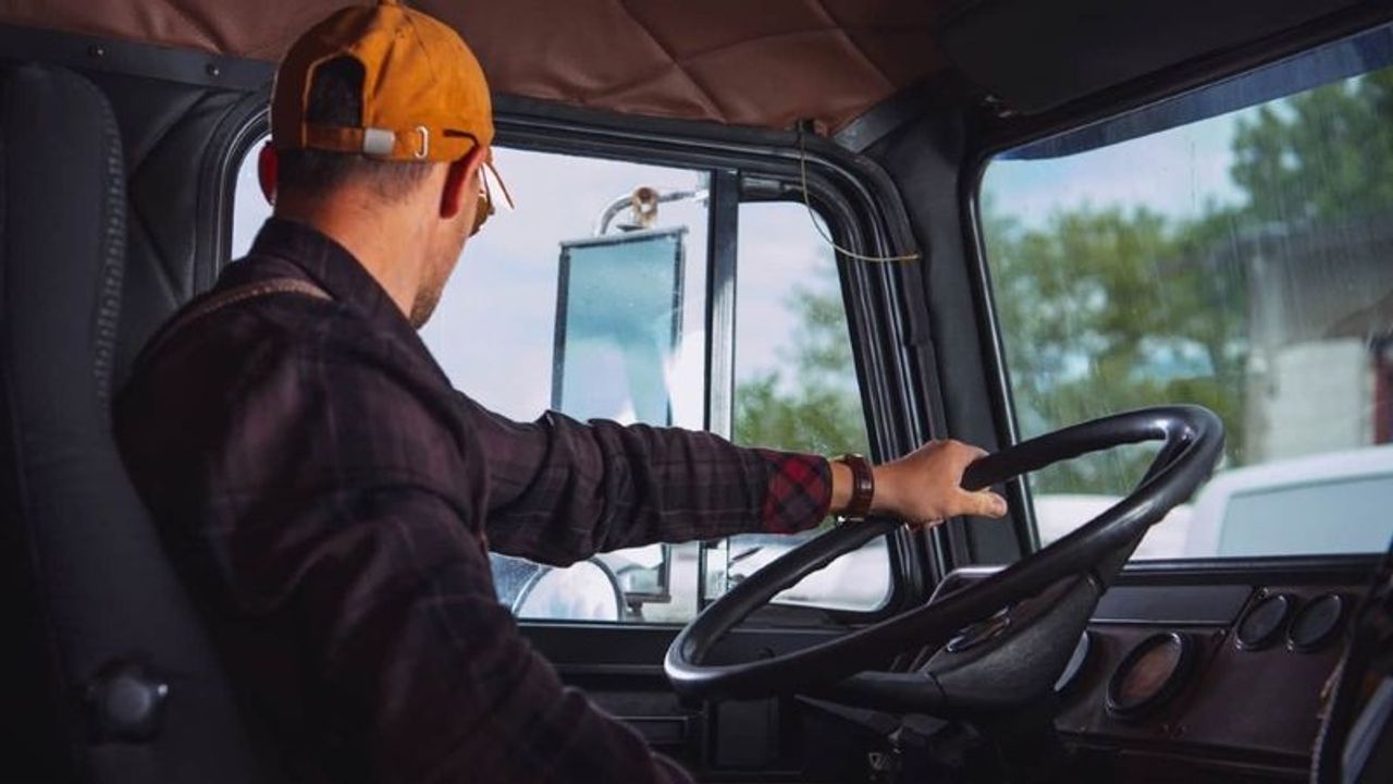 Tır şoförü olmak için ne yapmak lazım?