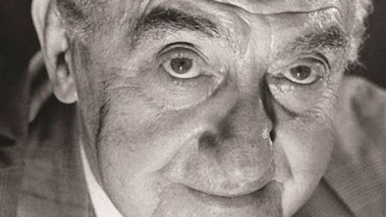 Faruk Nafiz Çamlıbel kimdir? Faruk Nafiz Çamlıbel'in eserleri nelerdir?