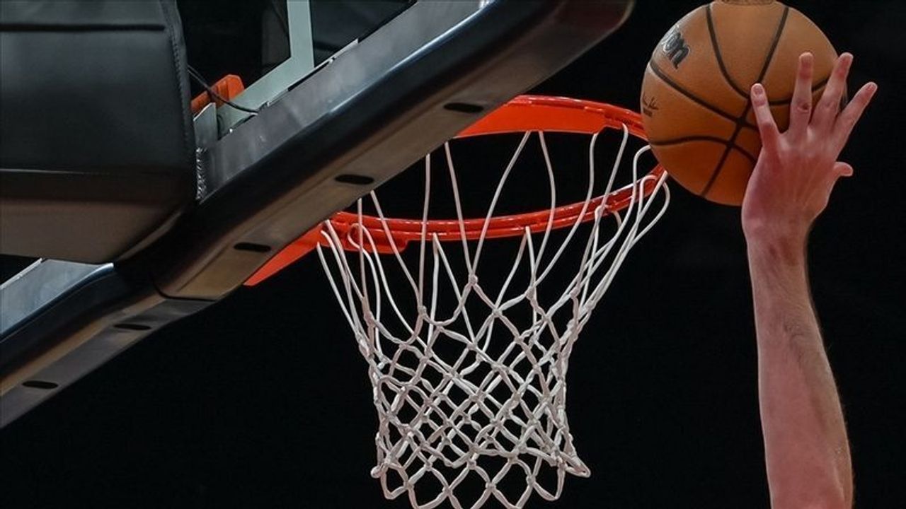 Lakers'tan inanılmaz dönüş: Rockets karşısında seri 3-0’a geldi!