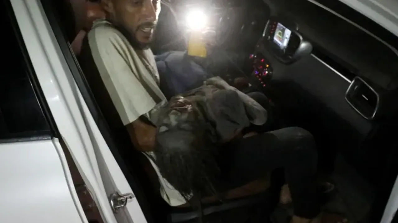 Gazze'de ateşkes umudu varken İsrail'in Gazze saldırıları sürüyor! Şehit ve yaralılarımız var!