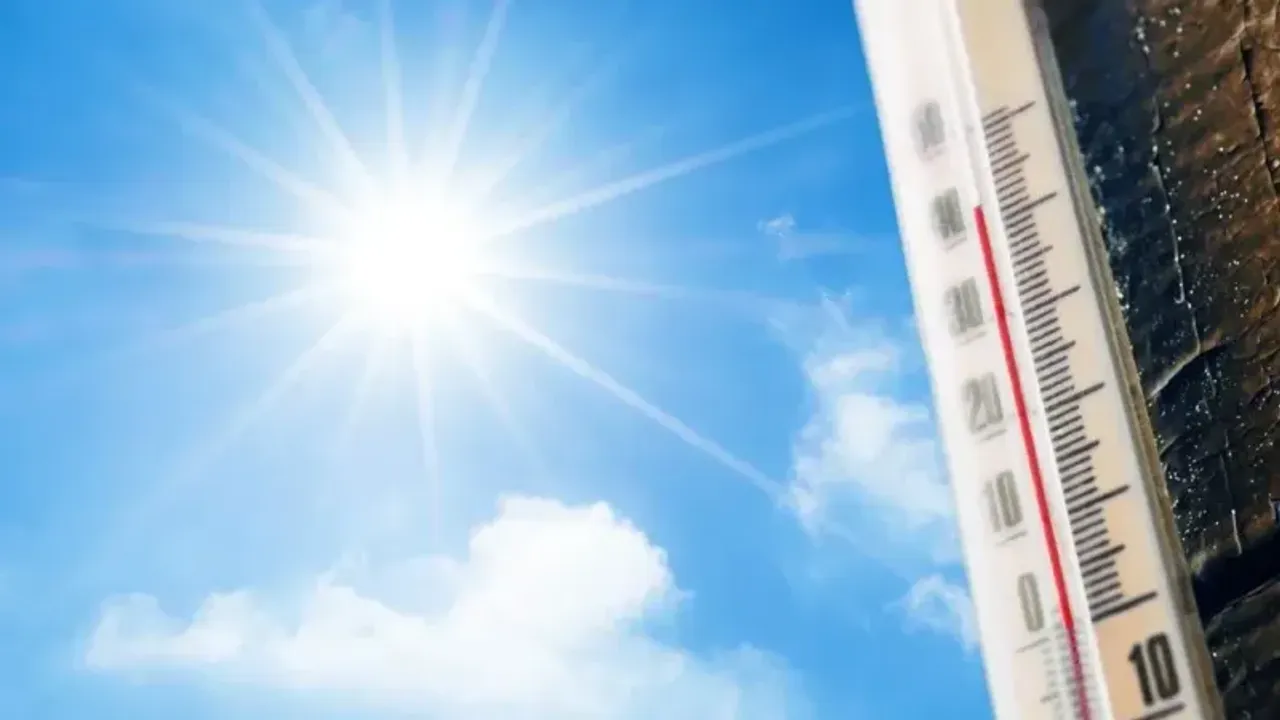 Türkiye'de hava ikiye bölünüyor: Batı kavrulacak, doğu ıslanacak! İşte 7 Temmuz hava durumu tahminleri