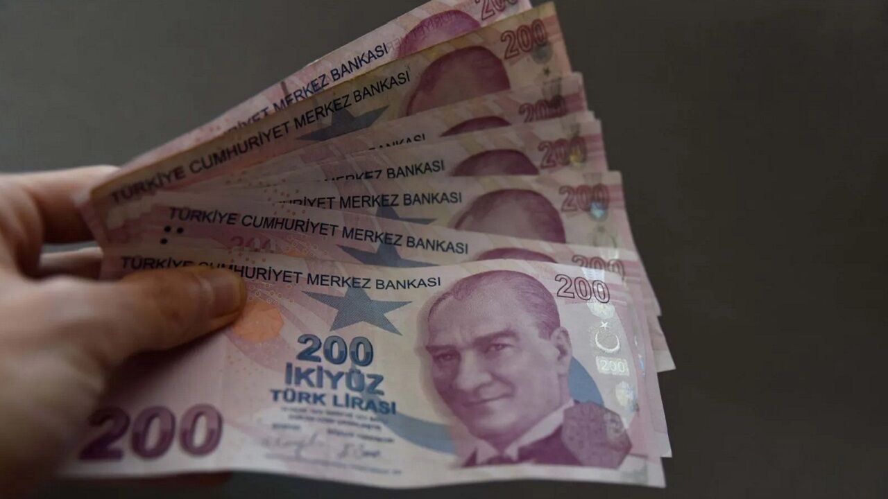 Emeklinin yeni maaşı ne kadar olacak? İşte yeni beklenti