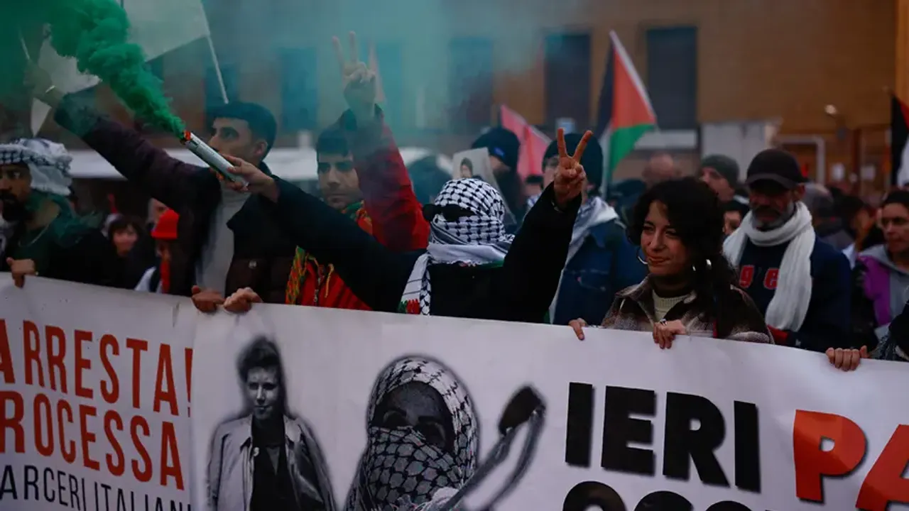 İtalya’da anlamlı yürüyüş: "Filistin'deki soykırımı durdurun"