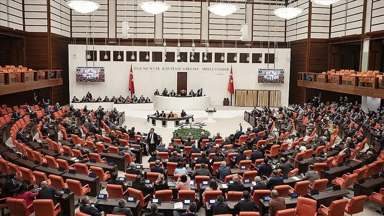 TBMM Genel Kurulunda muhalefet partilerinin grup önerileri kabul edilmedi