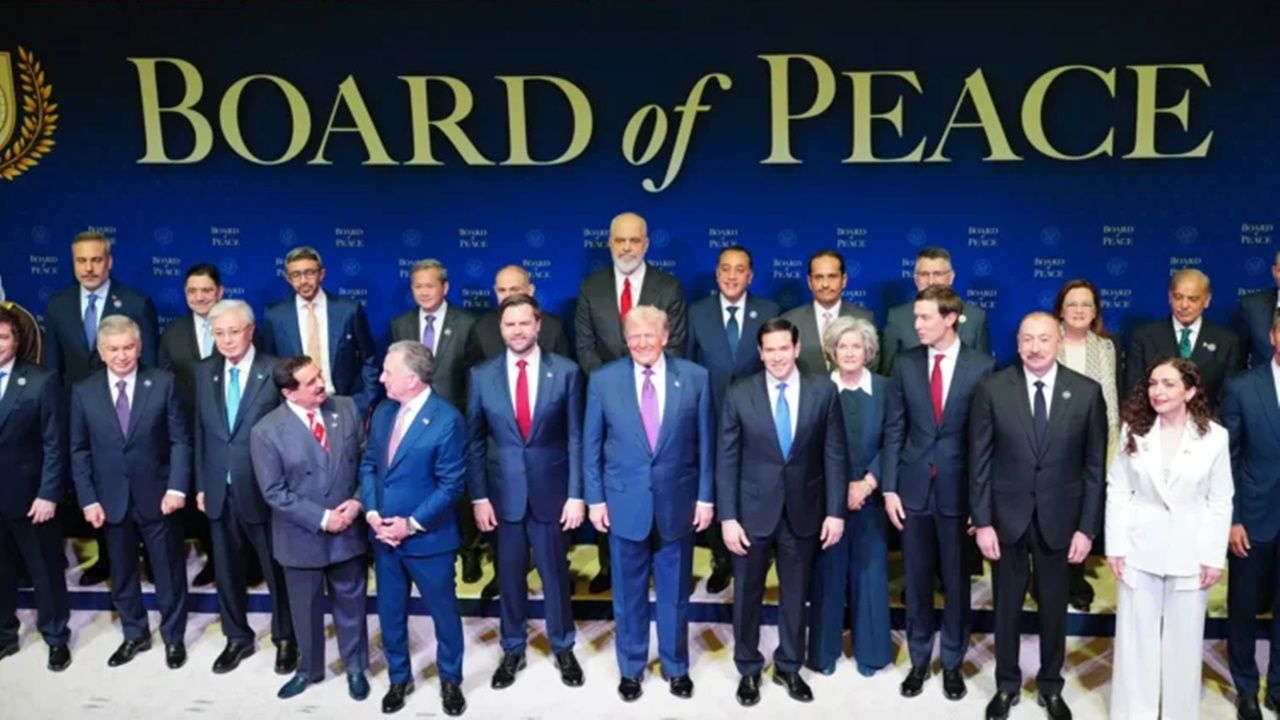 Bu da bir Siyonist aparat değil de nedir? Vatikan, Trump’a red dese ne olur, demese ne olur... Sarı Kovboy'un kurduğu Barış Kurulu neye hizmet edecek?