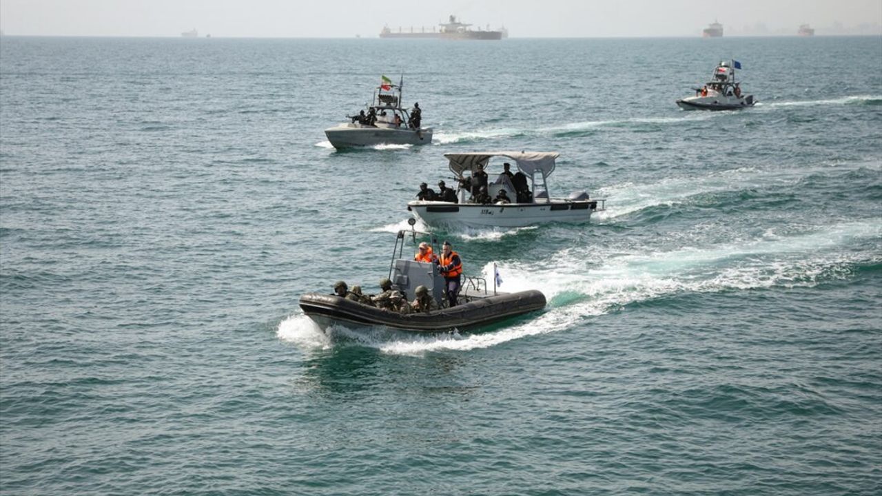 Ortadoğu'da savaş çanları çalarken ABD'ye gözdağı! İran ile Rusya'dan ortak tatbikat!