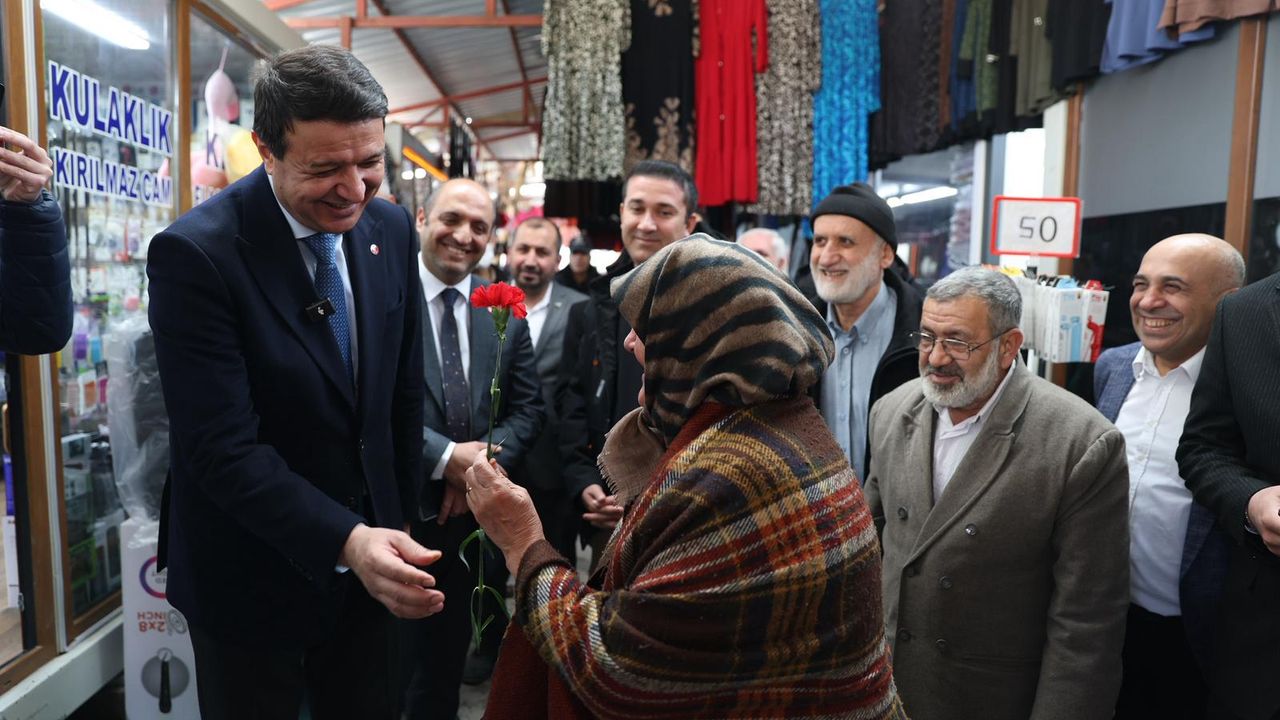 Mahmut Arıkan Malatya'da: “Depremzedeler neden susturuluyor?”