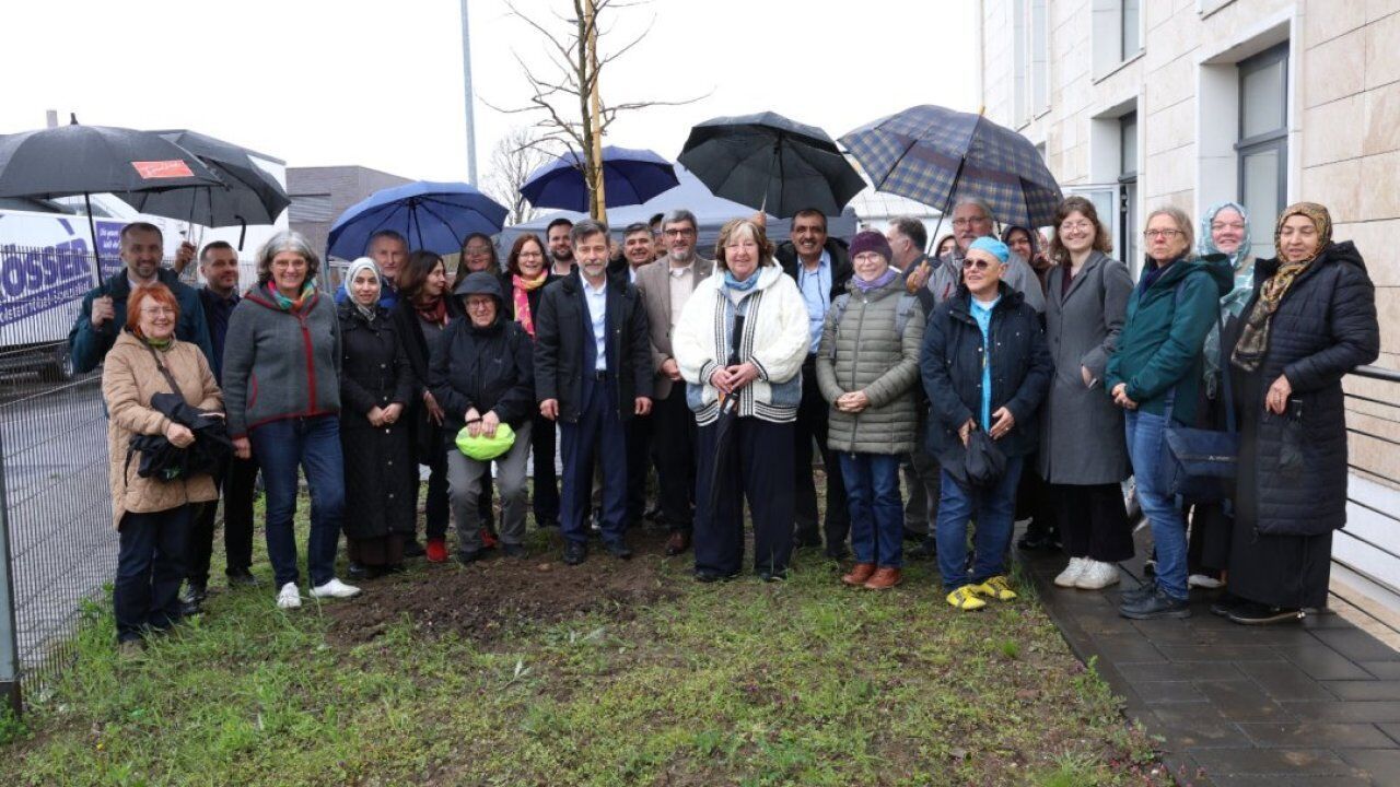 Almanya IGMG Brühl Camii’nde 'Ağaçlar İçin 5 Hafta' etkinliği düzenlendi!