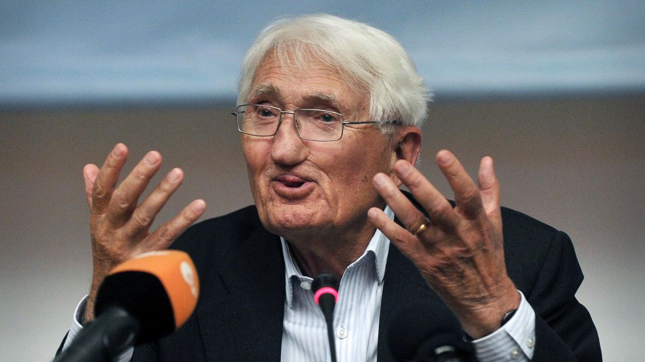 Alman filozof Jürgen Habermas öldü