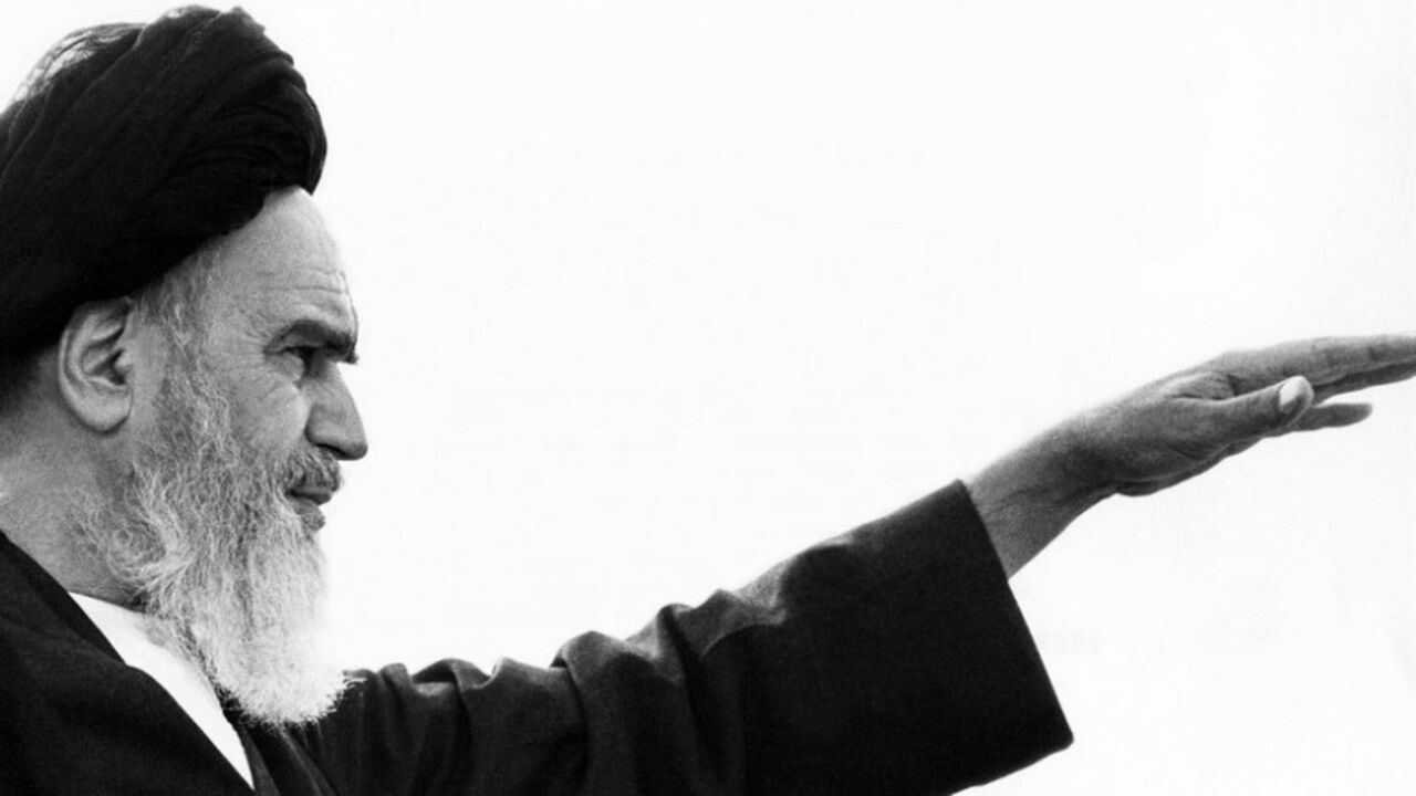 MİT arşivinden "Çok Gizli" Humeyni belgesi... 62 yıllık sır ilk kez gün yüzüne çıktı