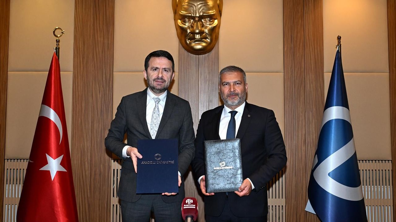 Basın İlan Kurumu ile Anadolu Üniversitesi arasında iş birliği protokolü imzalandı