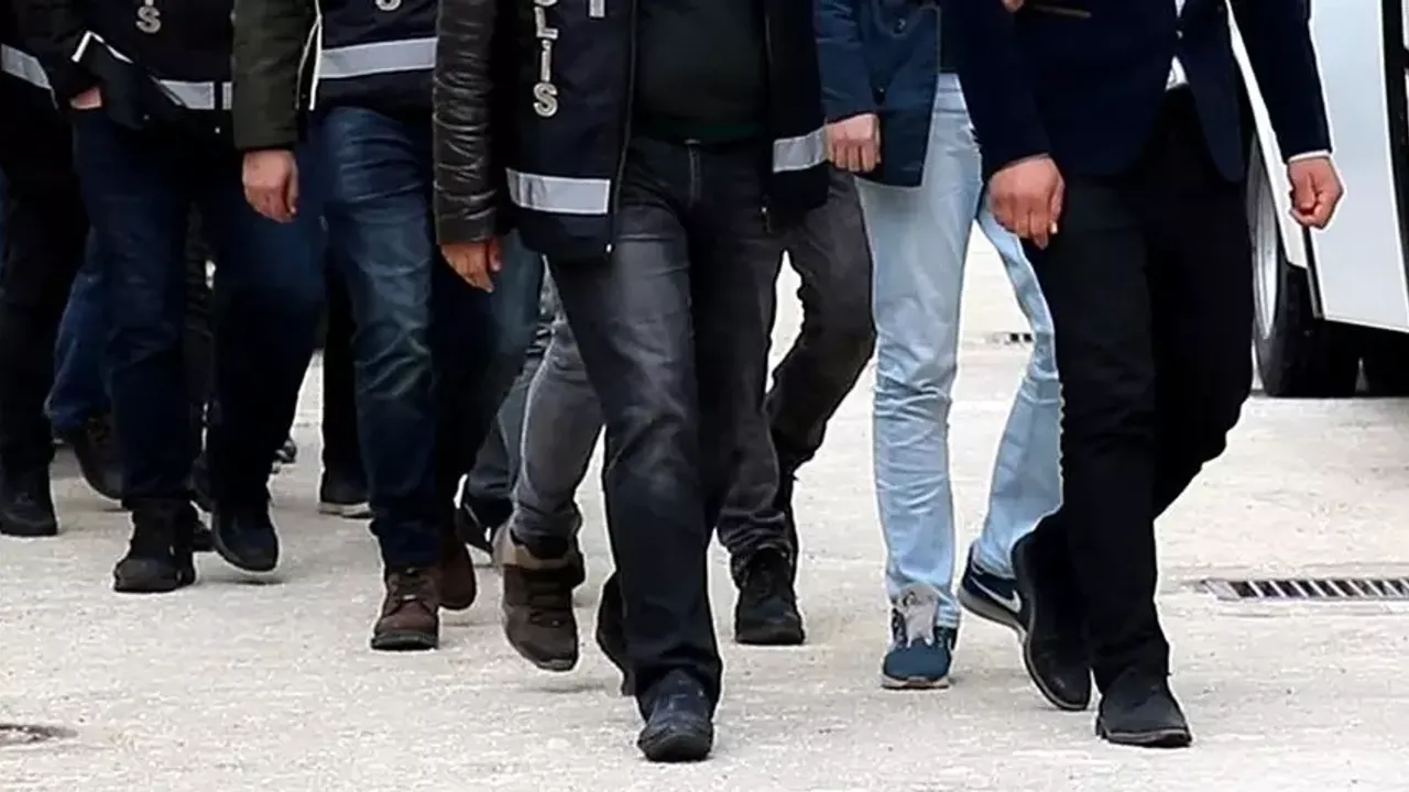 Operasyon var, huzur yok! Her gün baskın, her gün yeni çete!
