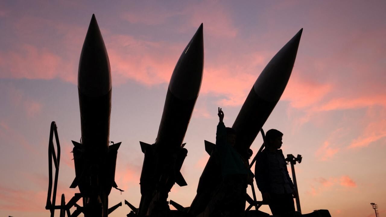 İran Silahlı Kuvvetleri: ABD'yi uyarıyoruz, elimiz tetikte