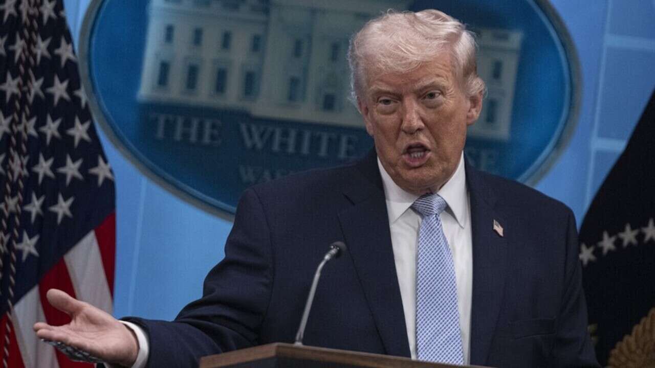 ABD'den Hürmüz kararı: Trump operasyonu durdurdu