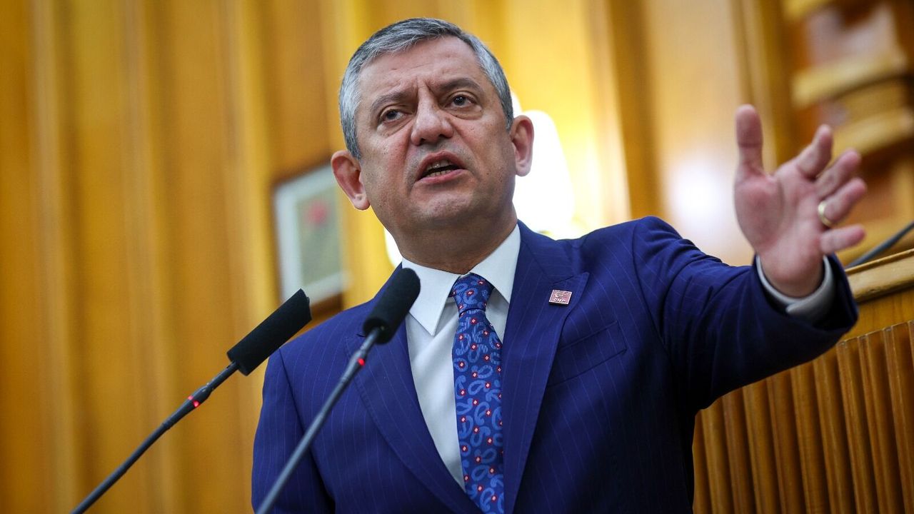 Özel’den Bahçeli’ye “Ara seçim” yanıtı “Ara seçime karşı olmak anayasaya karşı olmaktır”