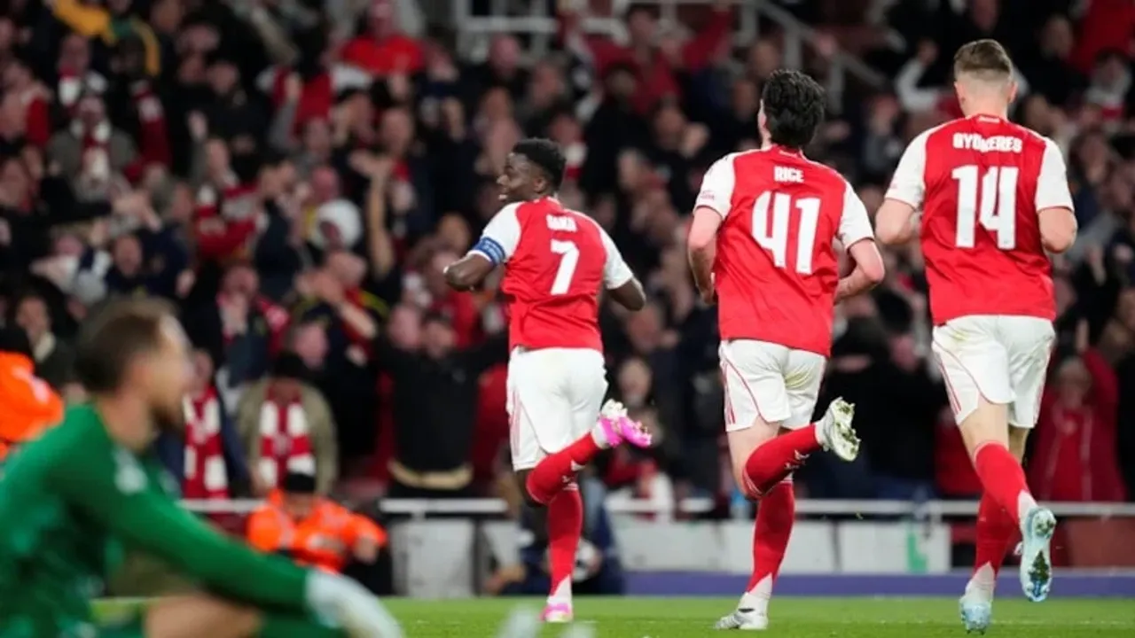 Devler Ligi'nde ilk finalist Arsenal: 20 yıllık hasret bitti