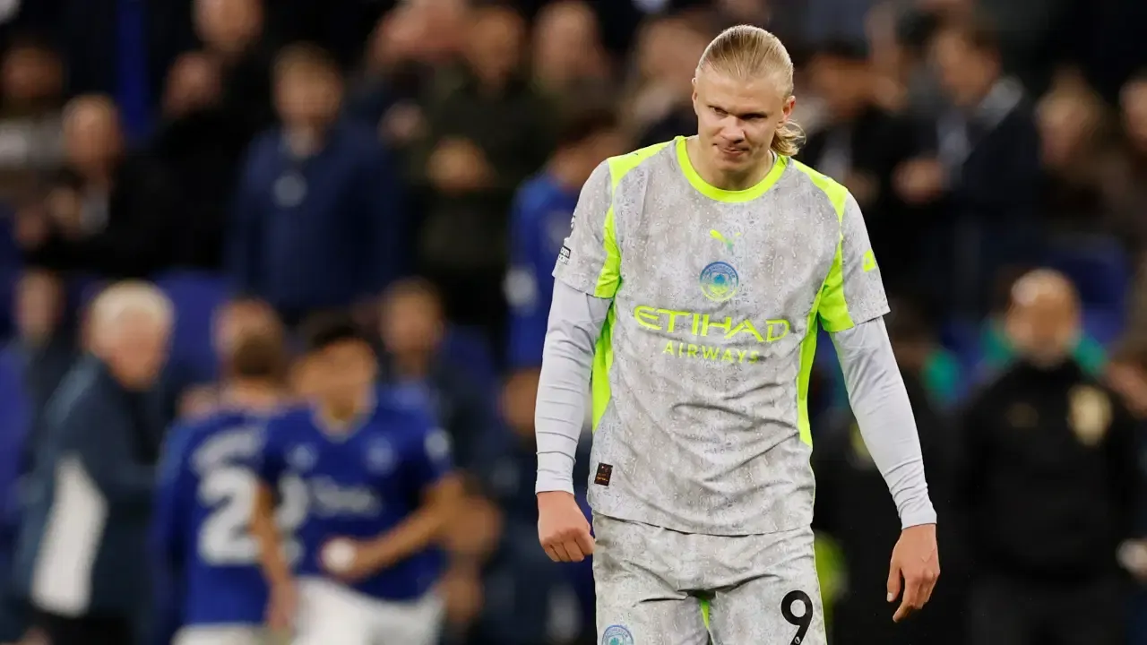 Şampiyonluk hesabı şaştı! Manchester City'ye ağır darbe