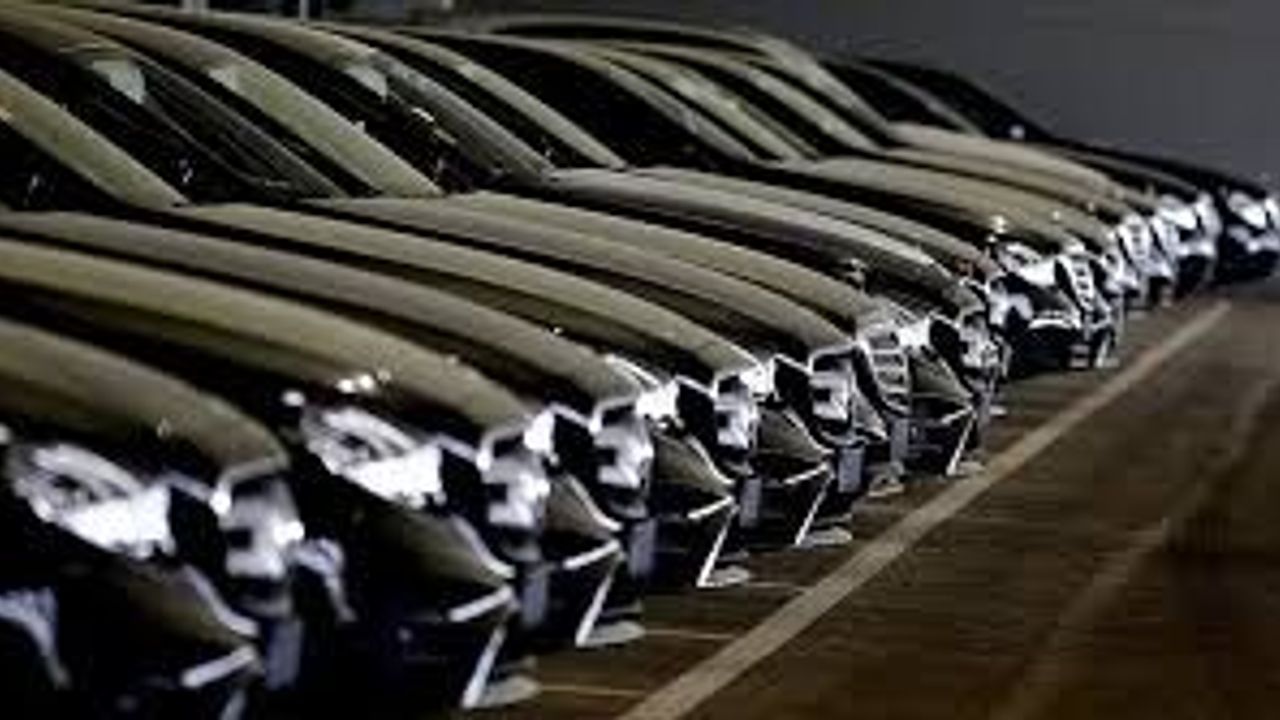 Türkiye'nin en çok satan otomobilleri açıklandı! Lider değişmedi