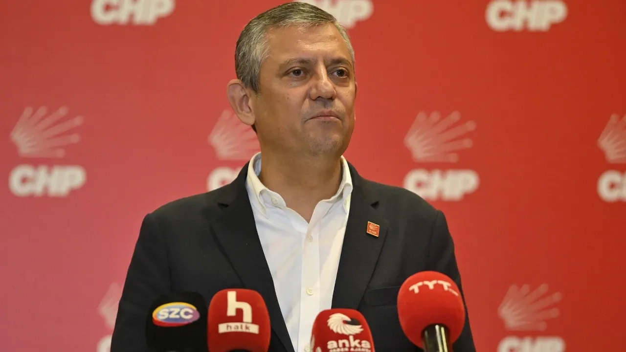 Özgür Özel'den kurultay resti! PM için 12 imza yeterli