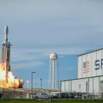 Kısıtlama bitti, SpaceX hisselerinde tarihi sıçrama!