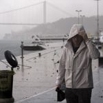 Son günlerde sıcak ve nem bunaltmıştı! İstanbul'da hava bir anda değişecek… Sıcaklık 10 derece düşecek