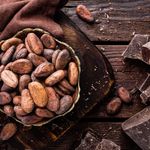 Damak tadı unutulmaz abur cuburlardan… Kimilerine göre ‘Mutluluk’ kaynağı! Çikolatanın tadı değişebilir, nasıl mı? İşte sorunun cevabı…