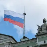 Rusya'da alarm zilleri: Dev petrokimya tesisi vuruldu