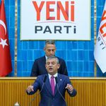 Yeni Parti ilk açık meclis grup toplantısını gerçekleştirdi! Özgür Özel CHP'deki çözülmeyi rakamlarla ifade etti