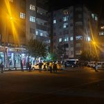 Diyarbakır'da otomobilden ateş açılması sonucu 3 kişi yaralandı