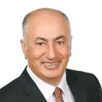 Fikret  Güzeller