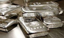 2025 gümüşe yaradı! Fed faiz kararı öncesi tarihi rekor!