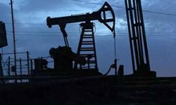 Petrol fiyatlarında sert düşüş: Hürmüz Boğazı'nda gözler ateşkes üzerinde
