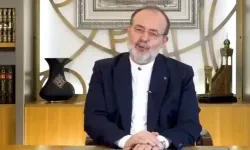 İslam İşbirliği Teşkilatı ve Cuma Namazı olayı! Seferiyiz deyip namaza gelmeyenler kimlerdi? Mehmet Görmez çarpıcı cümlelerle anlattı!