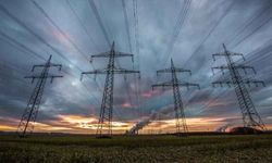 Elektrikte üretim tüketimi geçti: Zirve barajlı santrallerin oldu!