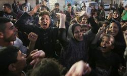 İran’ın İsrail’e misilleme saldırısı Gazze’de sevinç çığlıklarıyla kutlandı