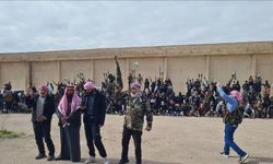 Suriye yönetimiyle görüşen Süveyda'daki Arap aşiretlerden ateşkese destek