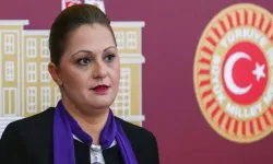 AK Parti'ye geçeceği iddia edilen CHP'li Başkan Burcu Köksal'dan açıklama
