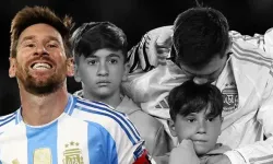 Lionel Messi Arjantin'deki son maçında şov yaptı! 2 golle veda etti