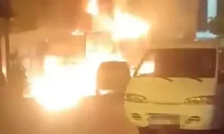 Şanlıurfa'da oto tamirhanesinde çıkan yangın hasara neden oldu