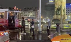 İstanbul'da sağanak etkili oluyor