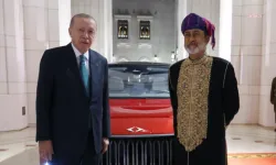 Cumhurbaşkanı Erdoğan, Umman Sultanı El Said'e Togg hediye etti