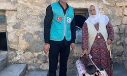 Cansuyu’ndan ihtiyaç sahibi köylülere soba yardımı