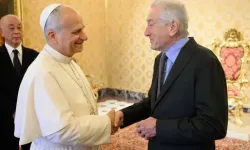Papa, ünlü aktör Robert De Niro ile görüştü