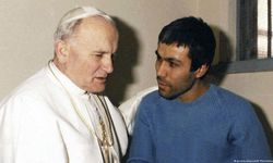 Papa'nın İznik ziyaretinde dikkat çeken olay! Mehmet Ali Ağca İznik’e geldi...Açıklamaları gündem oldu