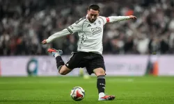 Orkun Kökçü'nün babası derbideki kırmızı kartın nedeni açıkladı!