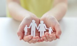 İktidara yakın yazar isyan etti: ''Aile yerle bir edilmek için kuşatılmış vaziyette! Raporlar yazarak işin içinden çıkılmaz''