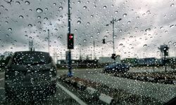 AKOM İstanbulluları uyardı: 5 gün boyunca sürecek! Sağanak yağış geliyor