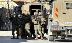 Bu ne zulümdür?! İşgalci İsrail ordusu, Batı Şeria'da 14 Filistinliyi gözaltına aldı